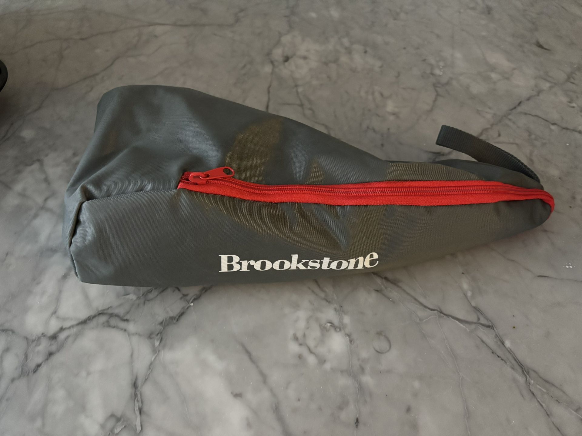 Brookstone Active Sport Massager, Percussion Massager, Deep Tissue, Original Case