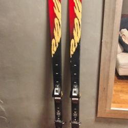 K2 TRX Carbon 7.9 Skis with Salomon Bindings 185cm