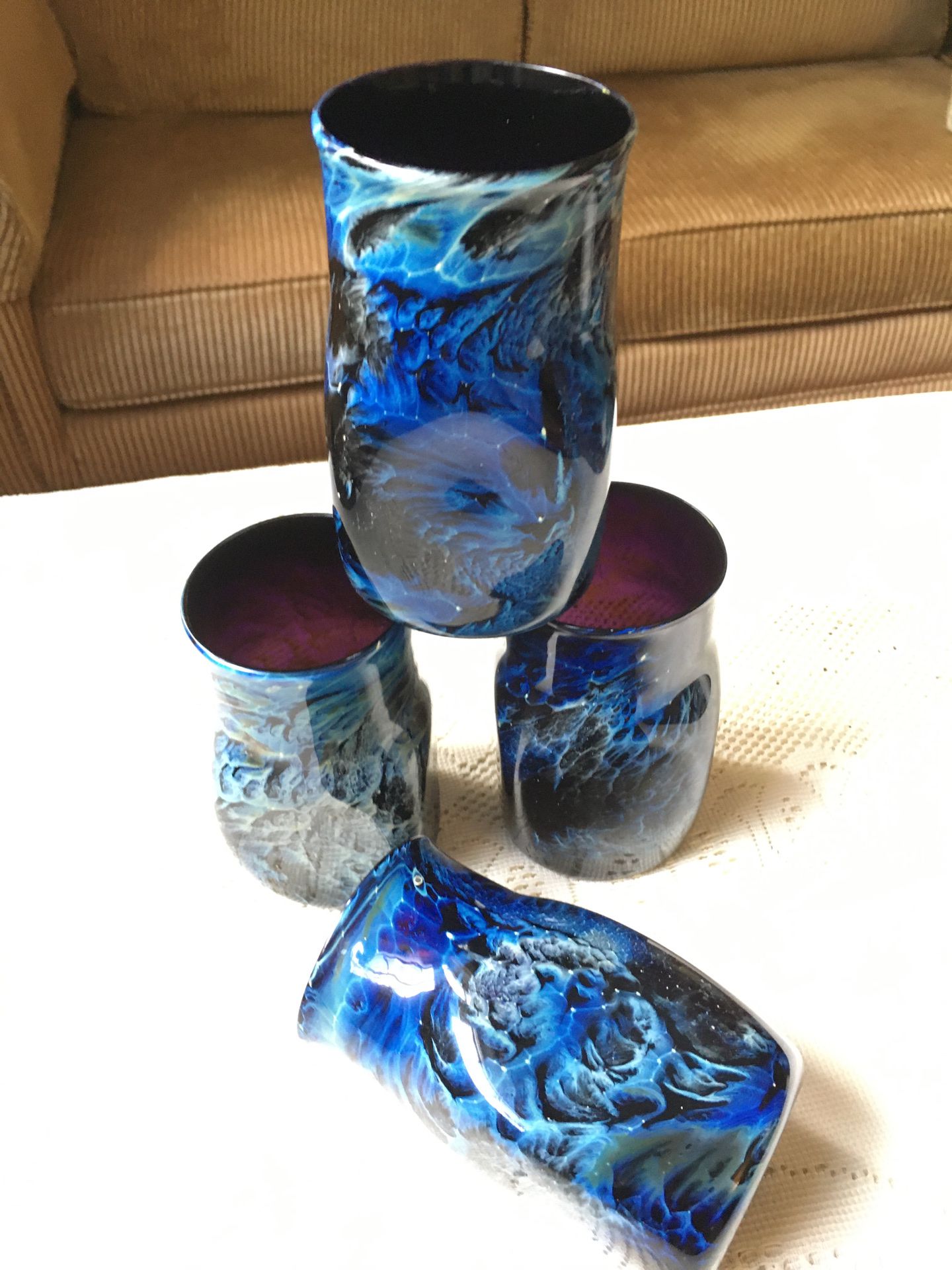 Josh Simpson Art -Set of 4 glasses or 4 decorative vase - Vintage 1983 Design