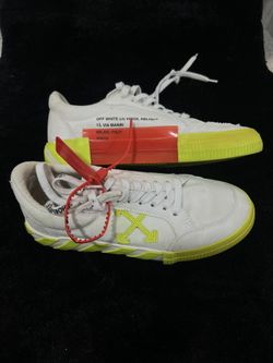 Virgil A log Milan Italy - Off-White Womens Low Vulcanized Yellow Flow Sneaker