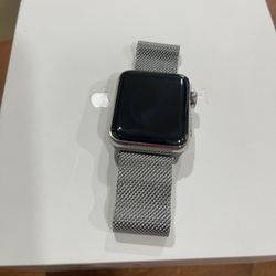 Apple Watch Series 2 Stainless Steel Milanese Loop 38mm