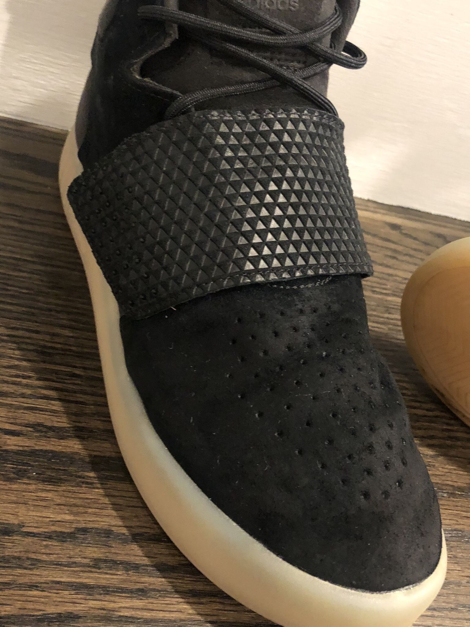 Adidas $40 Size 6