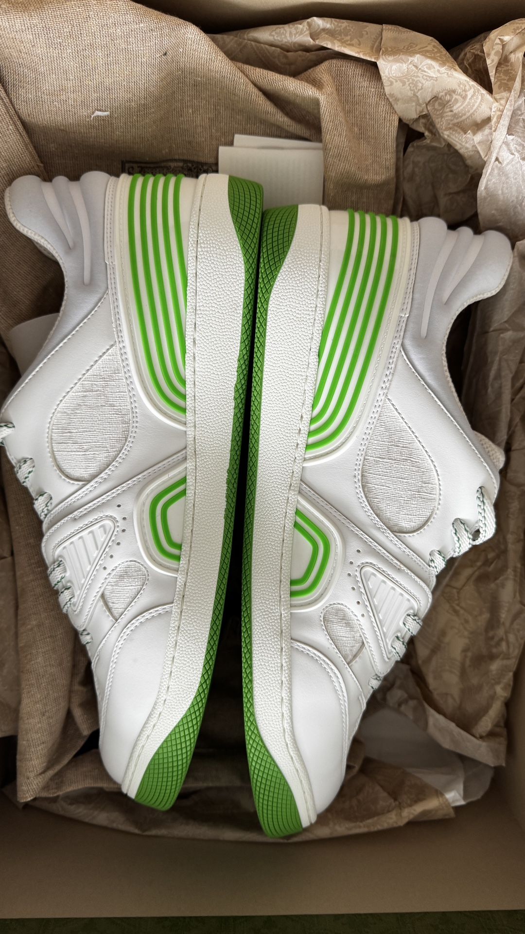 Gucci Sneakers - Size 9 