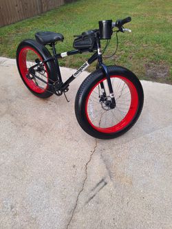Mongoose Dolomite Fat Tire Bike