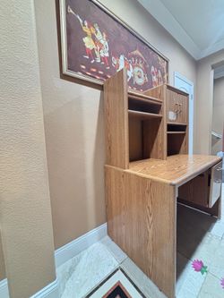 Free Computer desk with hatch