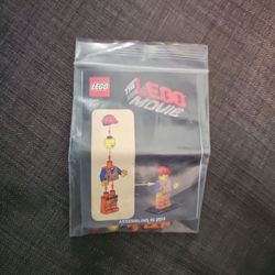 Lego Movie Promo Mini figure  Emmet Brickowski Super Rare Vhtf