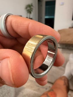 Oura Ring (Gen4) — Gold, Size 13 — With Charger