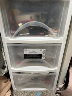 📦 1. Mainstays 3-Drawer Plastic Storage Cart