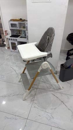 Skip Hop High Chair 