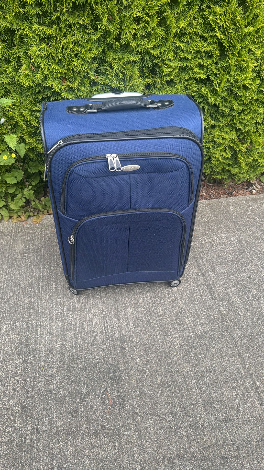 Big Traveling Luggage 10X17.5” And 27” Inches Tall