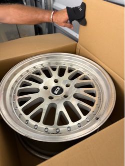 STR rims 18X91/2