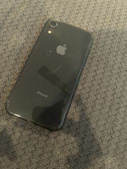 XR Only Thing Wrong Is The Cracked Screen