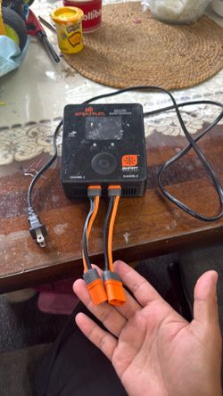 Spektrum s2100 smart charger
