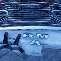 💝 Grille for 2013-2017 2018  RAM 1500 Big Horn Chrome Upper Bumper Grill# W2203