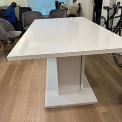White Gloss Dining Table 