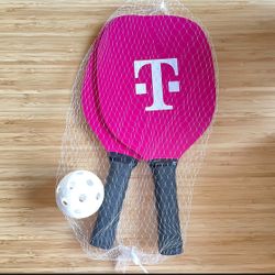 Pickleball Paddle set & ball NEW