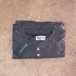 Vestige Men’s Long Sleeve Shirt