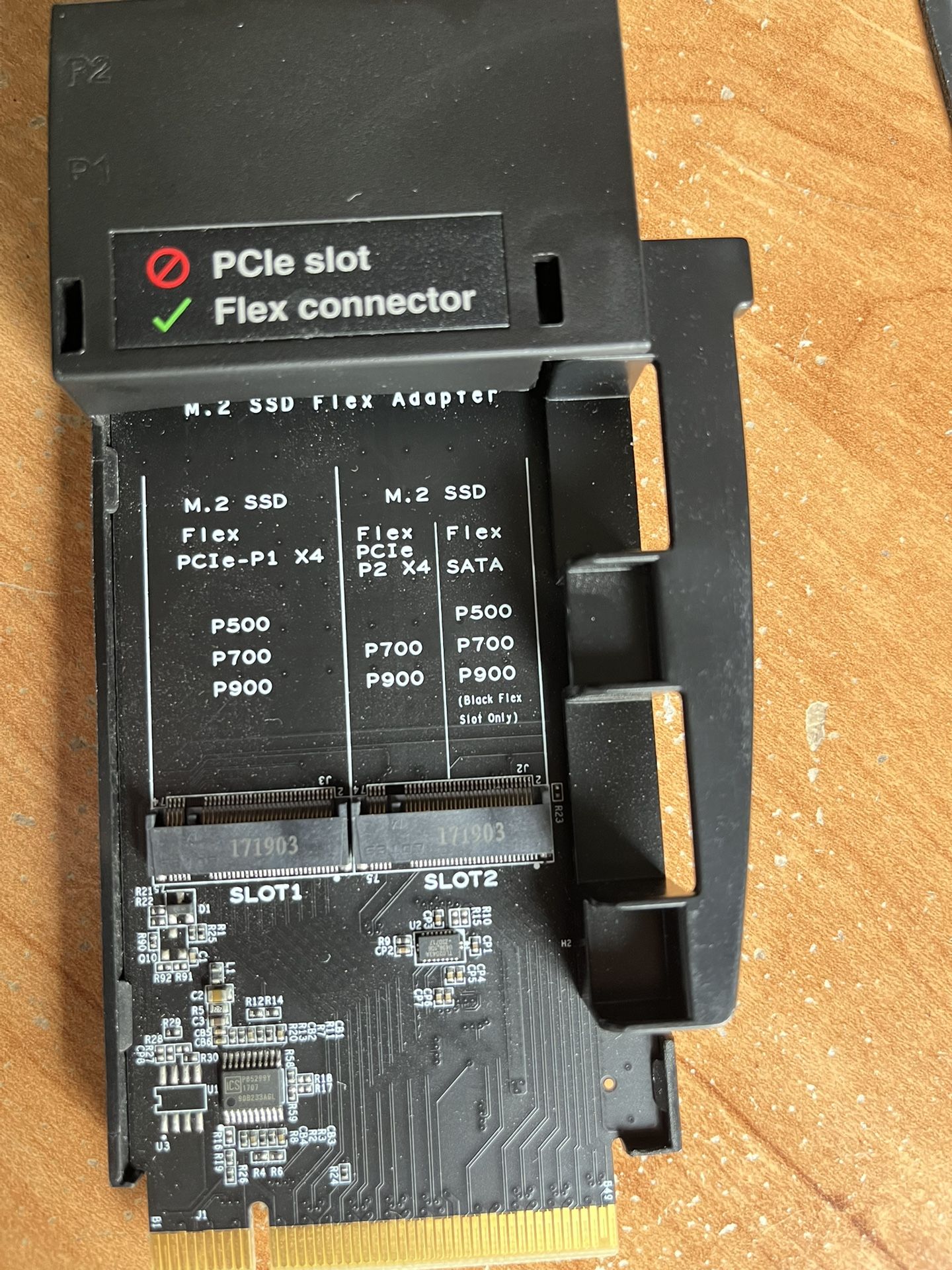 Lenovo -Flex Adapter Nvme M.2 SSD