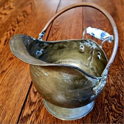 Vintage Copper Brass Coal Scuttle Bucket Handmade Porcelain Handle Lion Head