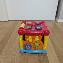 VTech Activity Cube