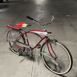 1950s - 1960s J.C. Higgins Flightliner Sears Roebuck Bike (24 Inch) All Original 