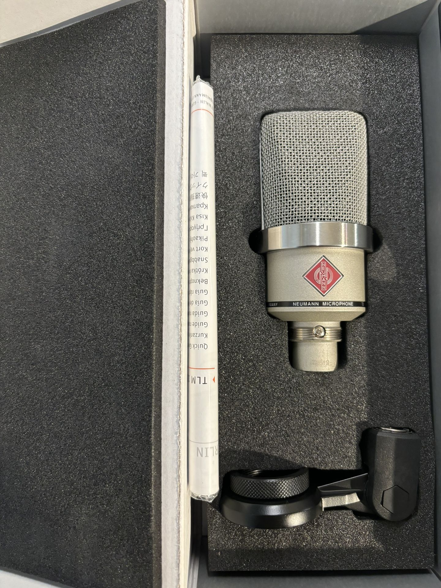 Neumann TLM 102