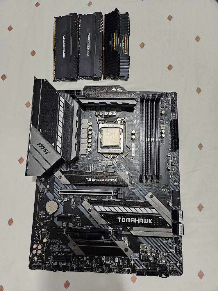 Core I9 10850k Motherboard z490 Processor and Ram kit.
