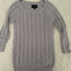 Amerizan Eagle Sweater Size S