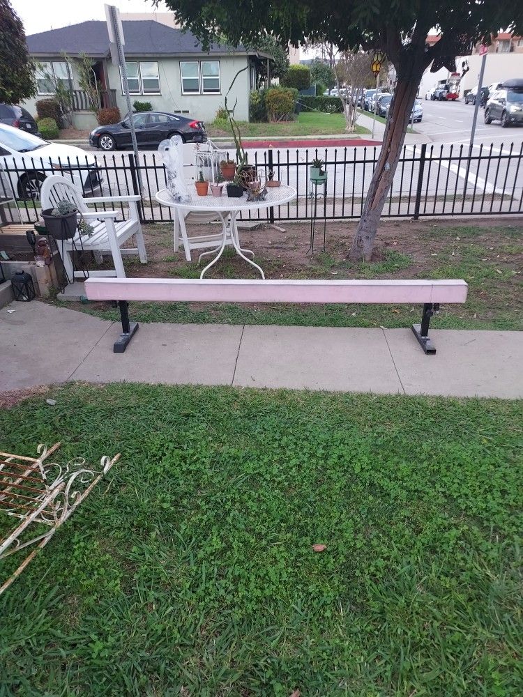 low-profile gymnastics balance beam