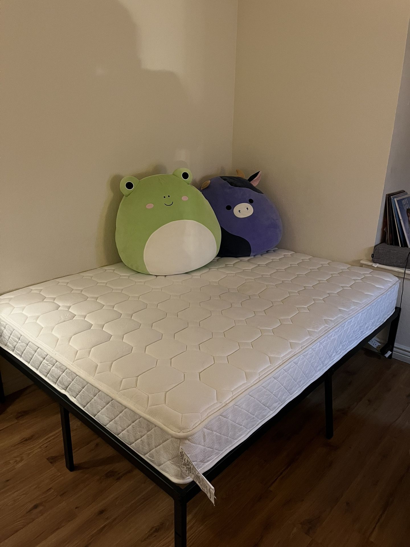 full size bed (mattress + frame included)