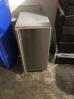 Hoshizaki ice machine maker
