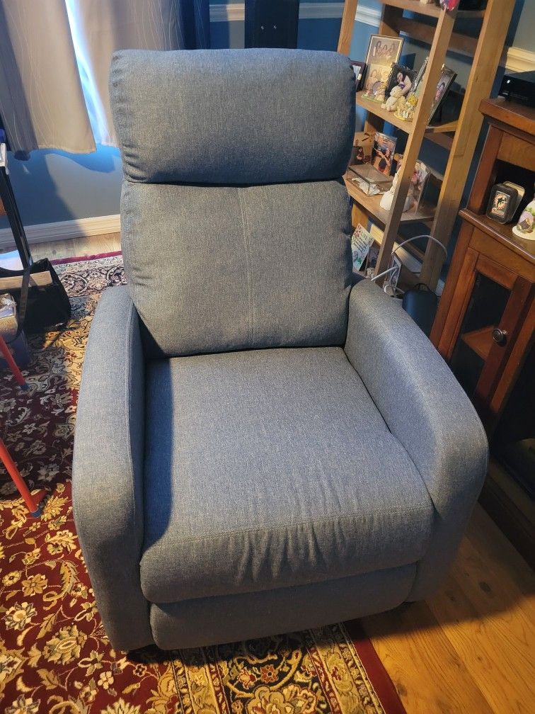 Recliner Blue