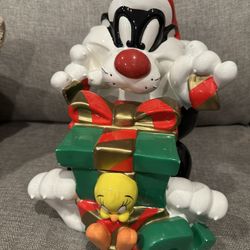 Sylvester Christmas Cookie Jar