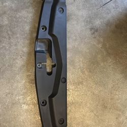 04-05 Acura Tsx Radiator Shroud 