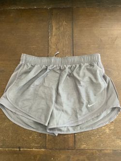 Nike Women’s Gray Athletic Running Shorts Size Large
