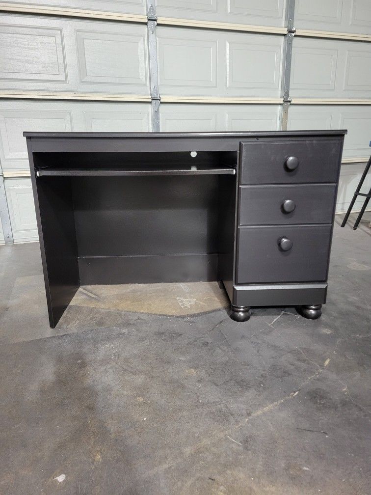 Refurbished Desk
