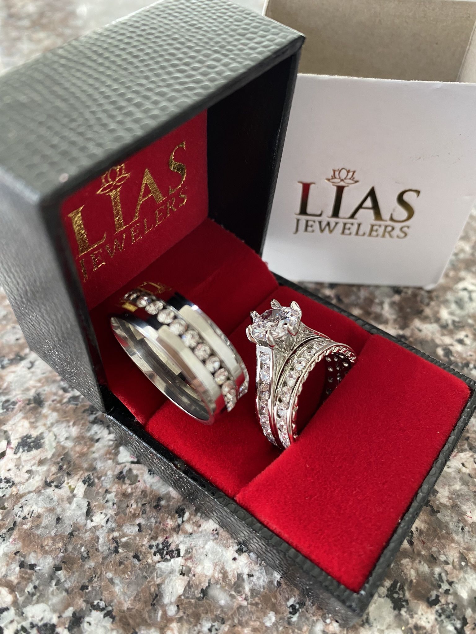 New 18k White Gold Wedding Ring Set His And Hers