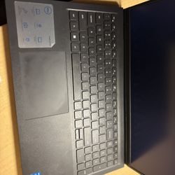 Dell Inspiron 15 3520 15.6" 12th Gen Intel Core™ i3-1215U 512 GB SSD 8 GB Win-11