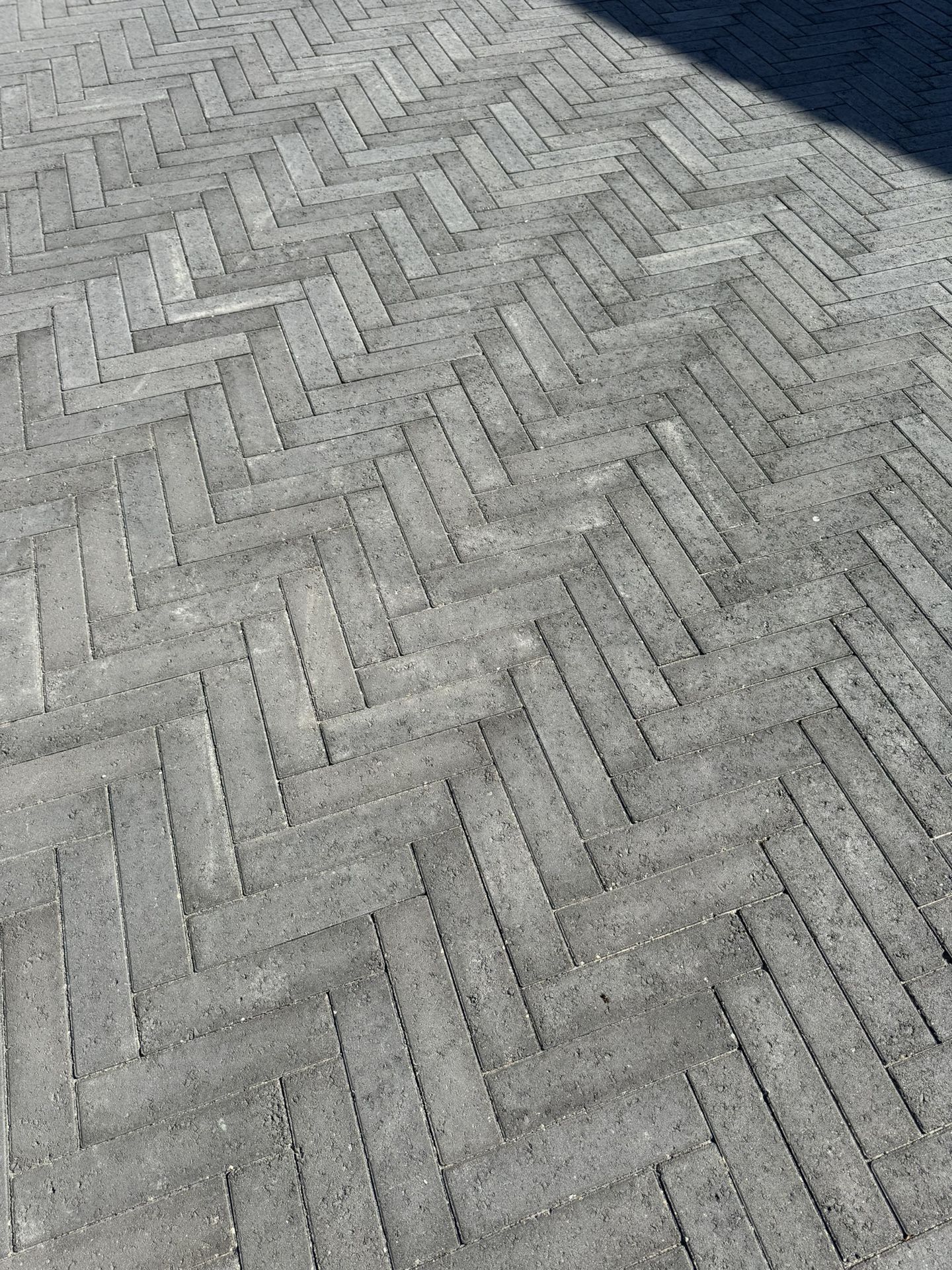 Belgard Pavers - 3x12 Midline Planks Graphite
