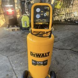 DEWALT 26 Gal. 175 PSI Ultra Quiet Portable Electric Air Compressor