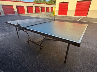 STIGA - Ping Pong Table with Net