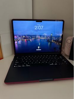 MacBook Air 13 inch M4