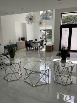 Glass Coffee Table With 2 Matching Side Tables