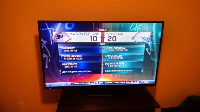 50" Element TV 1080p 60Hz LED HDTV with remote, like new barely used