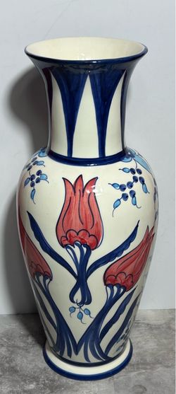 Williams Sonoma  24” floral vase