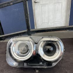 Dodge Challenger 2015-2022 Right Passenger Side Headlight Oem