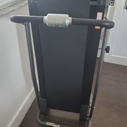 Treadmill 