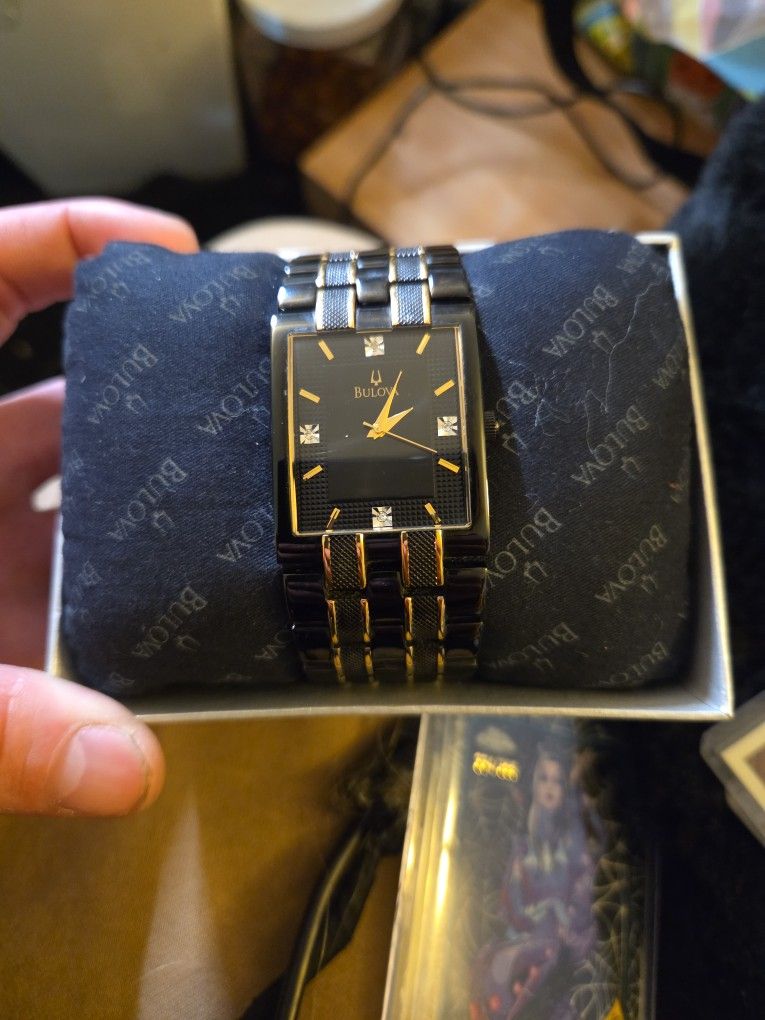 Bulova Diamond Watch 98d004