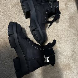 Steve Madden Tanker Boots