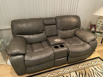 Avenger Gray 78'' Power Reclining Console Loveseat with USB Ports